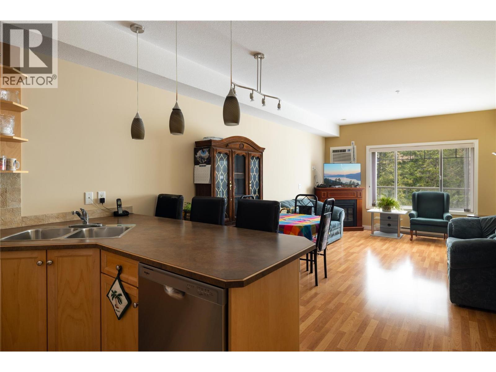 2120 Shannon Ridge Drive Unit# 108, West Kelowna, British Columbia  V4T 2Z3 - Photo 7 - 10386754