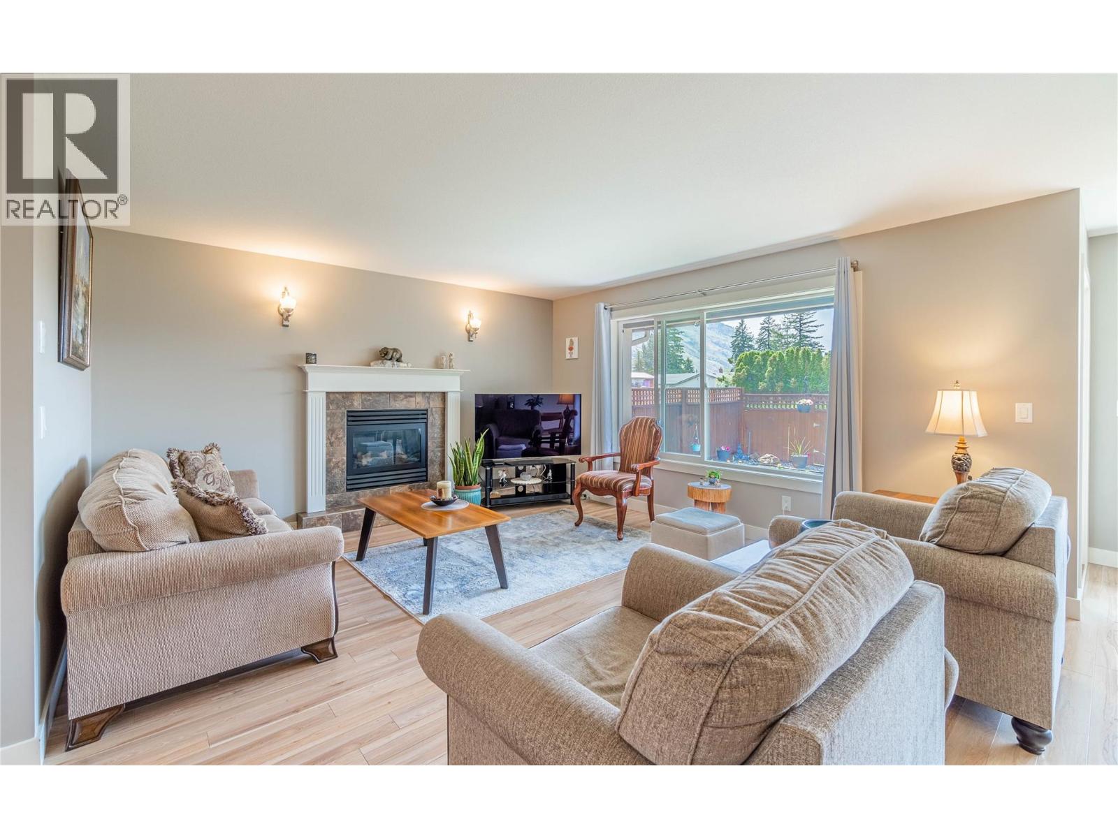 3031 Westsyde Road Unit# 13, Kamloops, British Columbia  V2B 0E4 - Photo 2 - 10388521