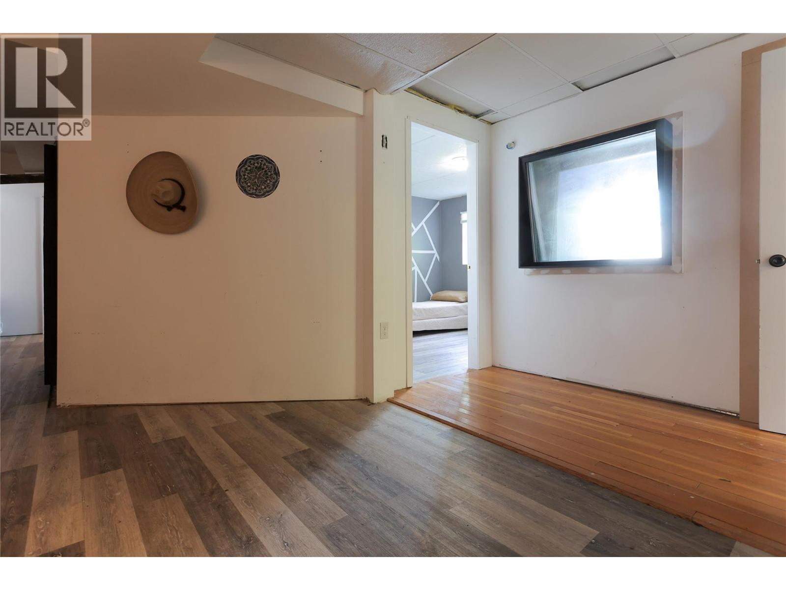 1204 Front Street, Nelson, British Columbia  V1L 4C4 - Photo 23 - 10388477