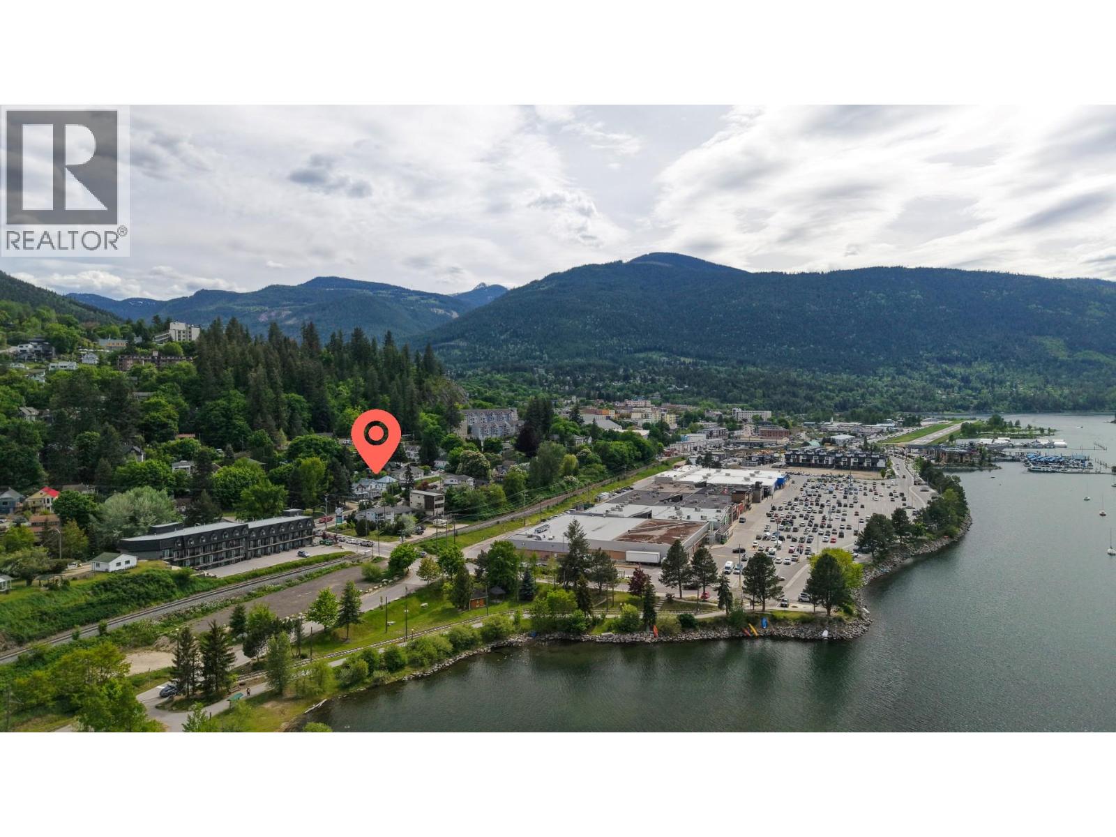 1204 Front Street, Nelson, British Columbia  V1L 4C4 - Photo 36 - 10388477