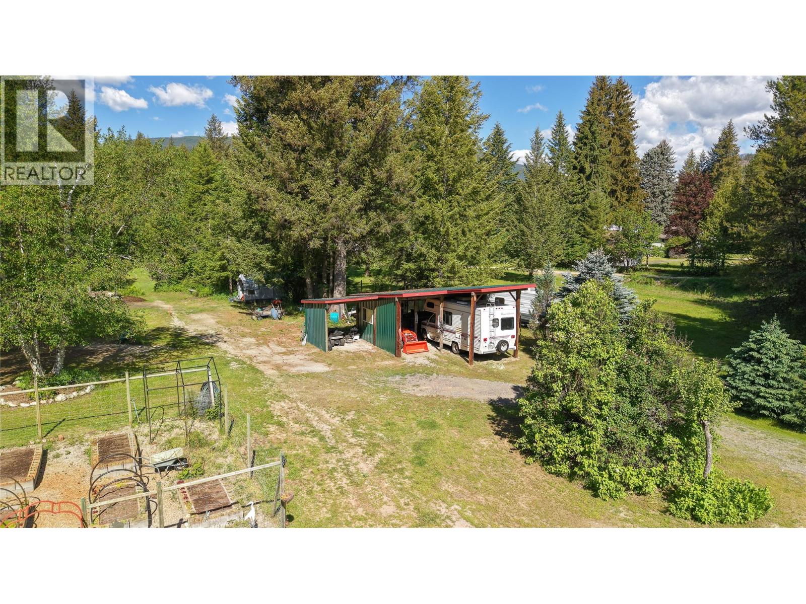 2693 Osachoff Road, South Slocan, British Columbia  V1N 4P4 - Photo 10 - 10388463