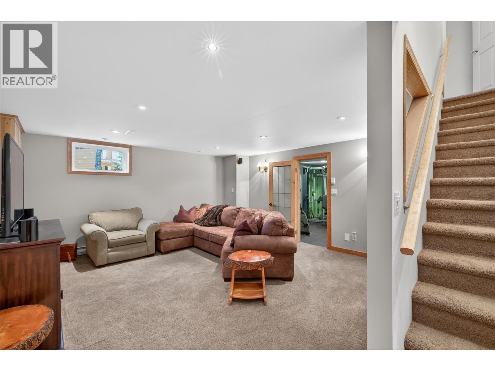 4484 Columbia View Road, Fairmont Hot Springs, British Columbia  V0B 1L2 - Photo 46 - 10388518