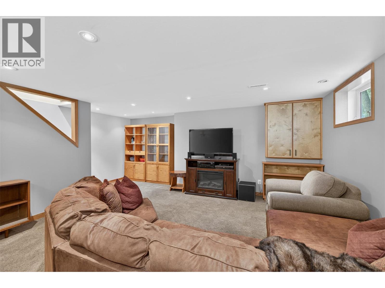 4484 Columbia View Road, Fairmont Hot Springs, British Columbia  V0B 1L2 - Photo 48 - 10388518