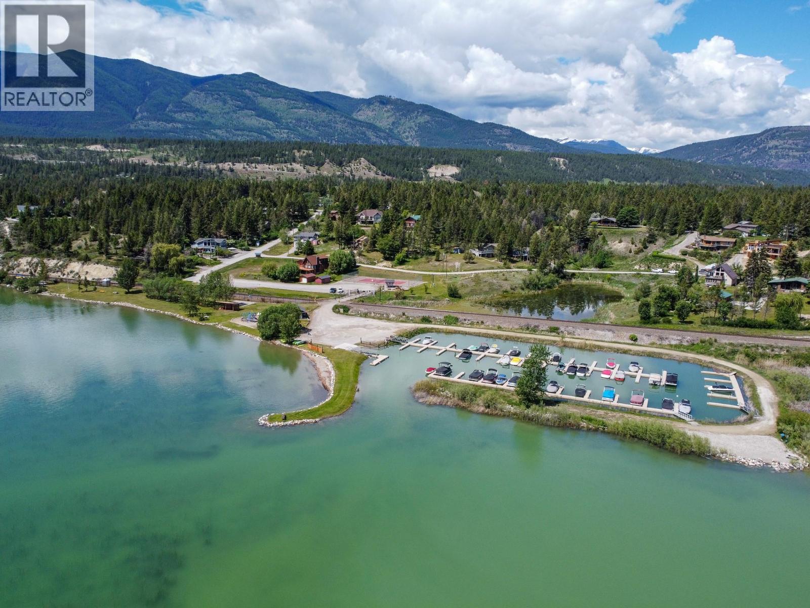 4484 Columbia View Road, Fairmont Hot Springs, British Columbia  V0B 1L2 - Photo 63 - 10388518