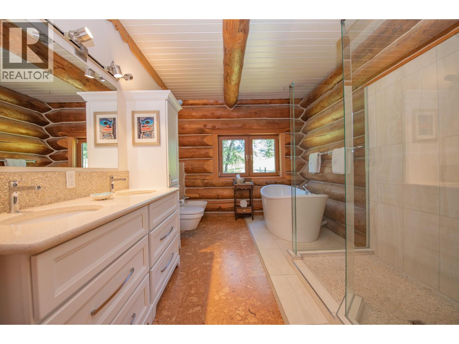 592 Bear Valley Road, Lumby, British Columbia  V0E 2G1 - Photo 24 - 10388183