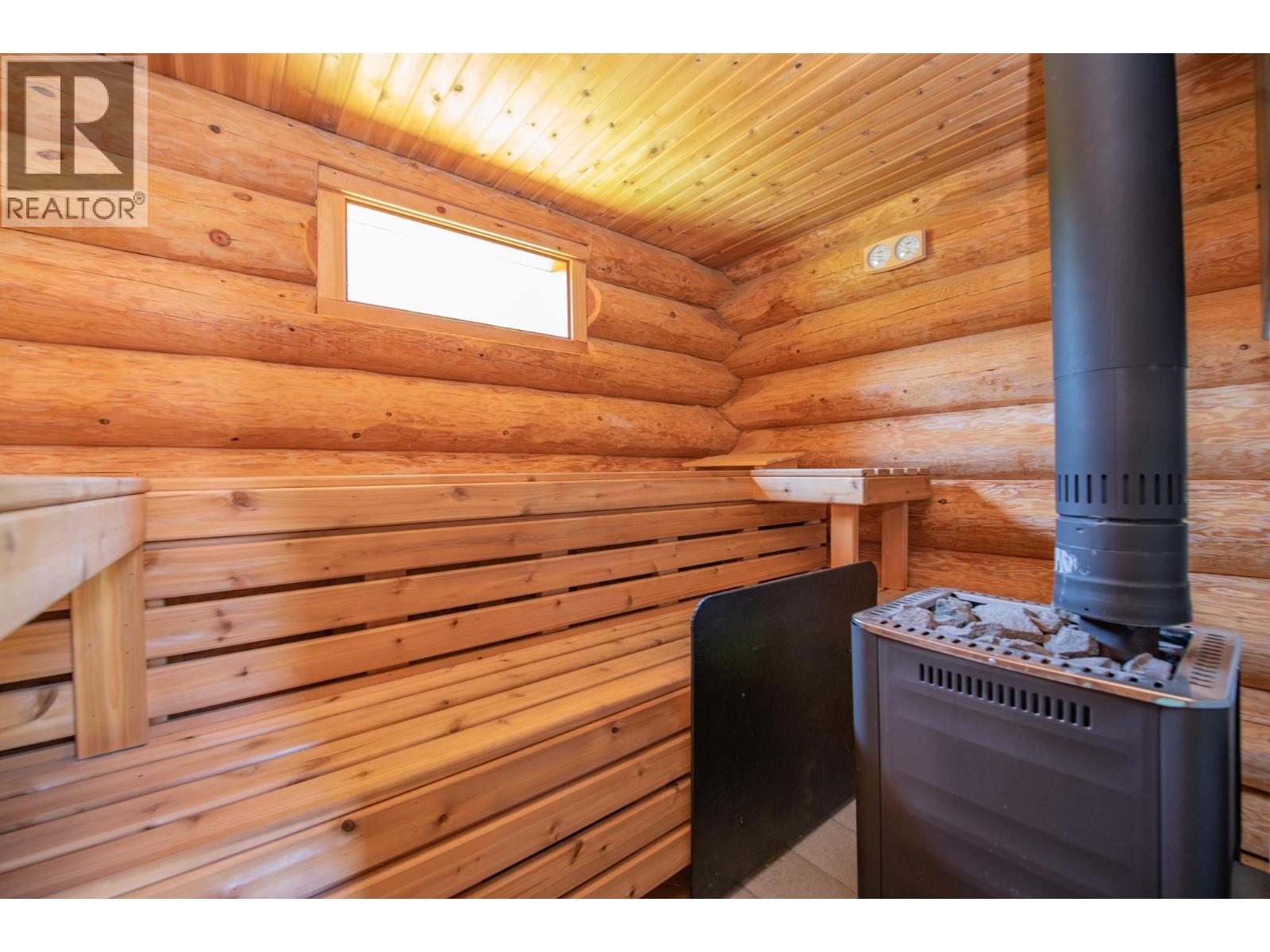 592 Bear Valley Road, Lumby, British Columbia  V0E 2G1 - Photo 37 - 10388154