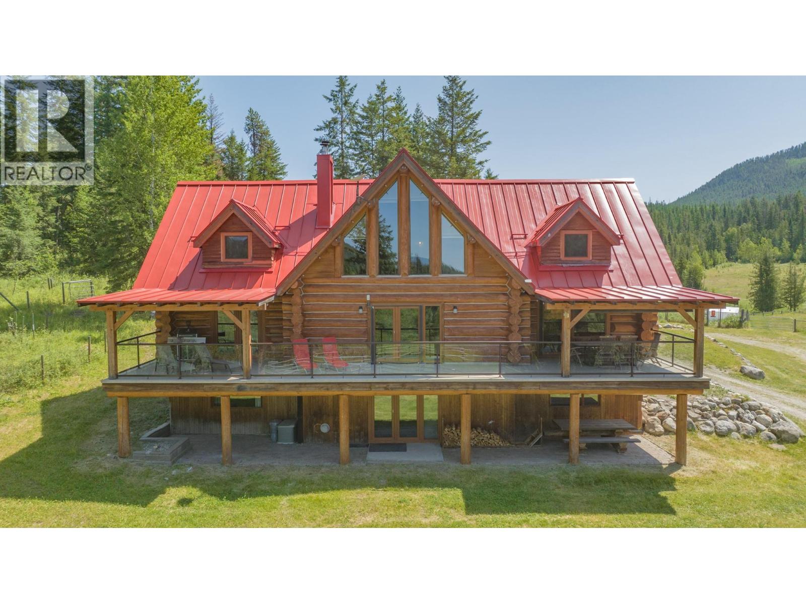 592 Bear Valley Road, Lumby, British Columbia  V0E 2G1 - Photo 4 - 10388154