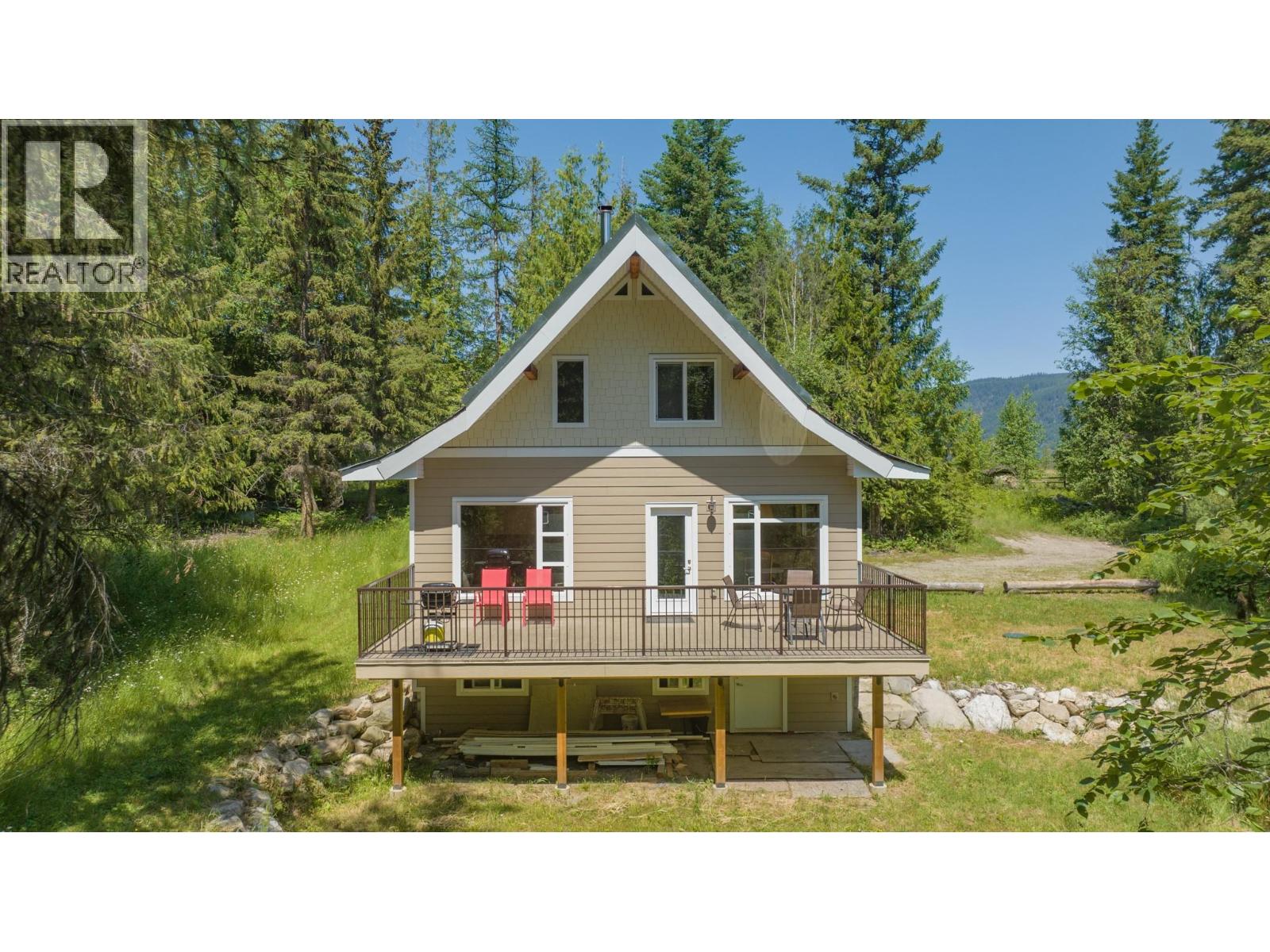 592 Bear Valley Road, Lumby, British Columbia  V0E 2G1 - Photo 5 - 10388154