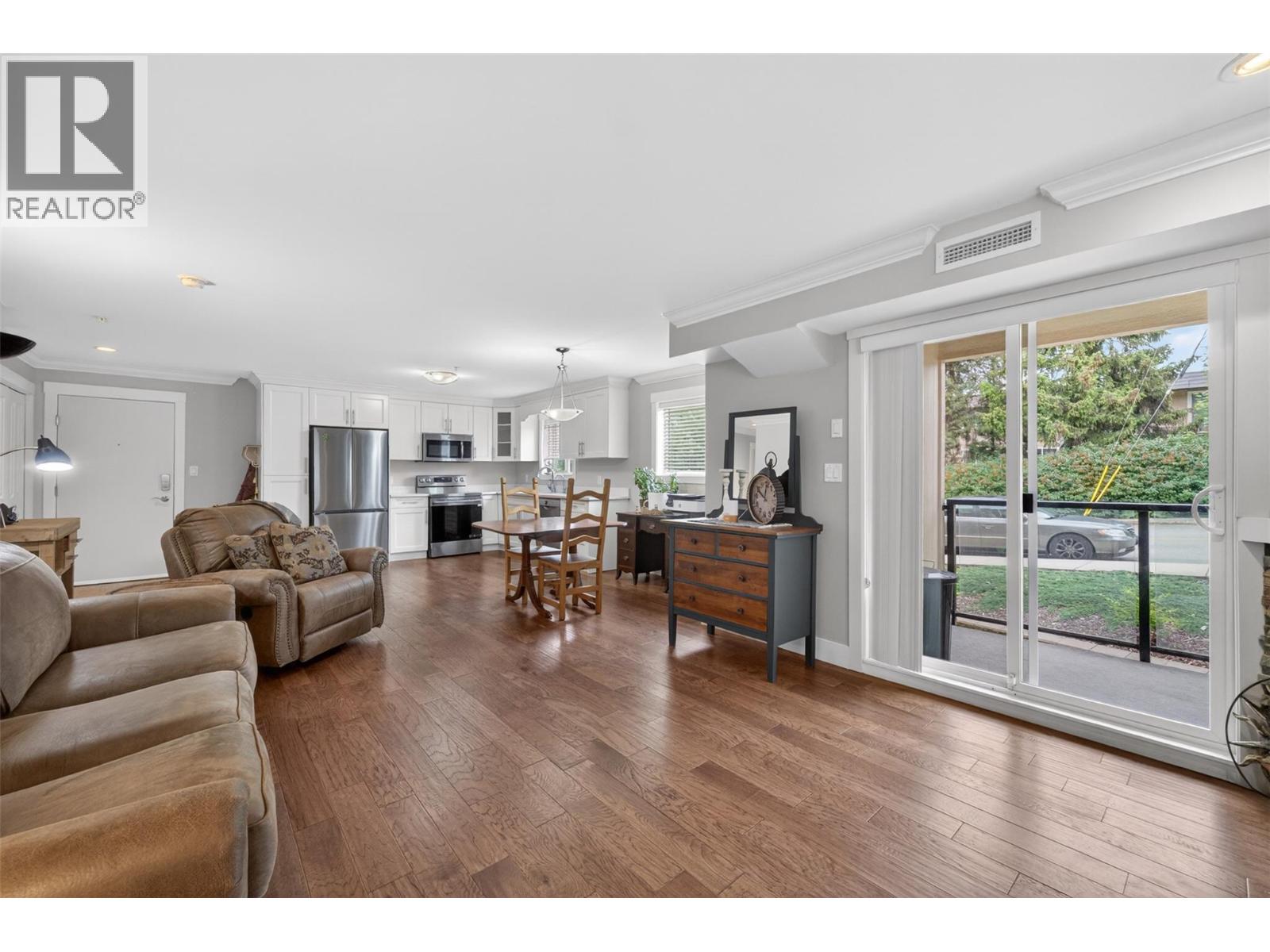330 4 Avenue Se Unit# 202, Salmon Arm, British Columbia  V1E 0E2 - Photo 24 - 10388246