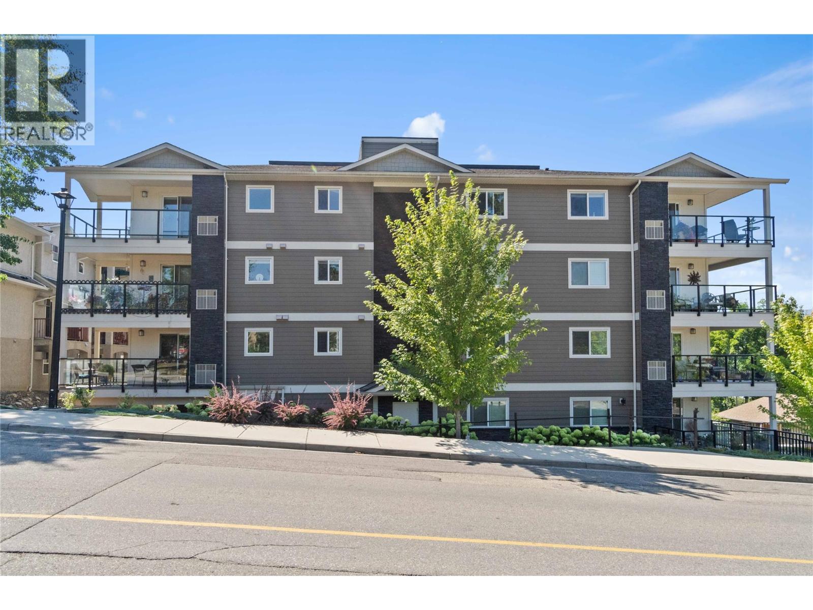 330 4 Avenue Se Unit# 202, Salmon Arm, British Columbia  V1E 0E2 - Photo 3 - 10388246