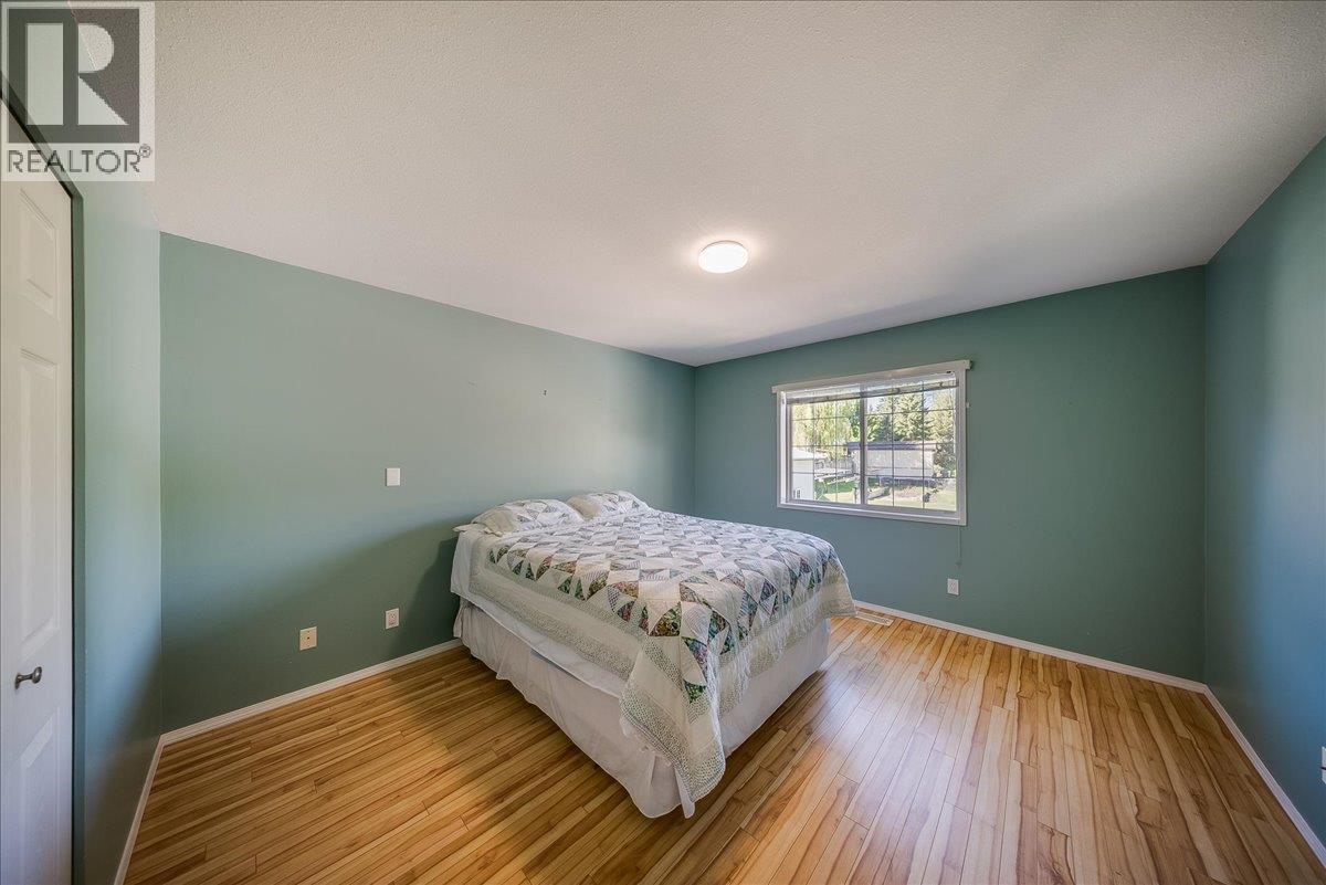 83 Kootenay Avenue S, Fruitvale, British Columbia  V0G 1L0 - Photo 22 - 10388444