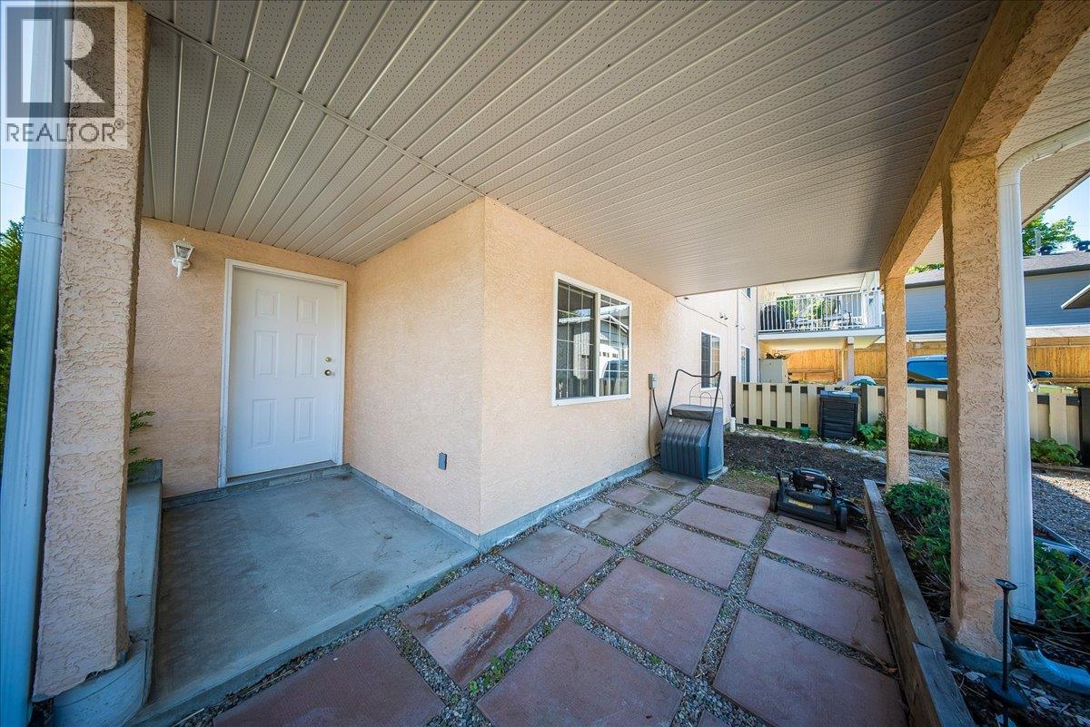83 Kootenay Avenue S, Fruitvale, British Columbia  V0G 1L0 - Photo 43 - 10388444
