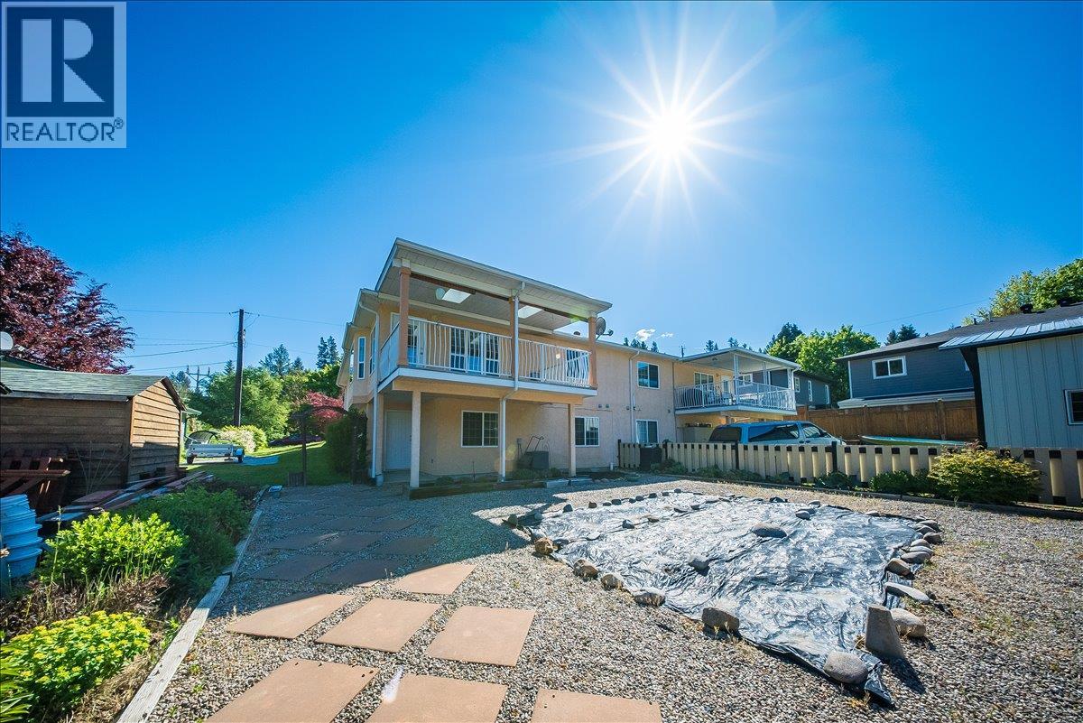 83 Kootenay Avenue S, Fruitvale, British Columbia  V0G 1L0 - Photo 48 - 10388444