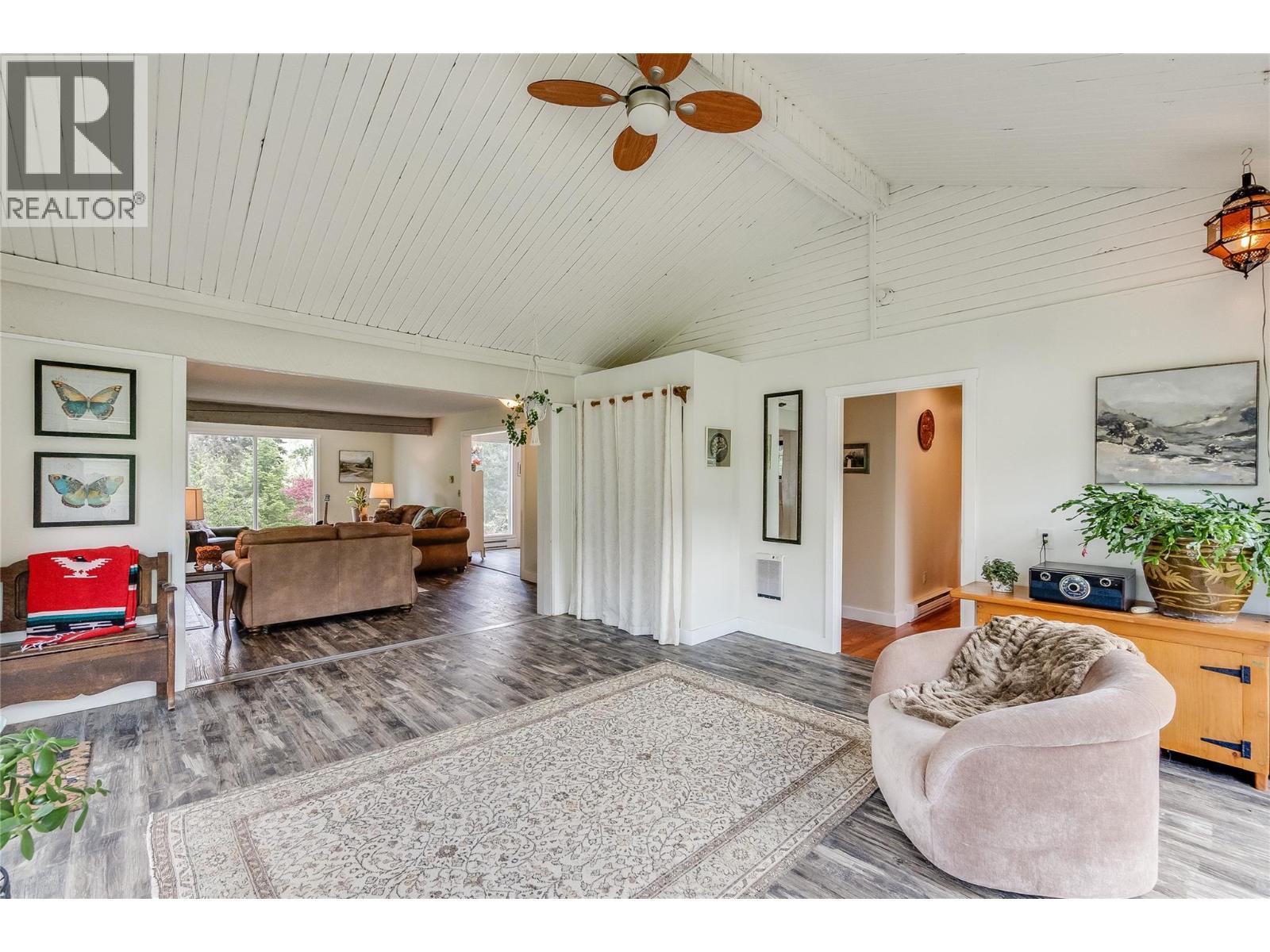 765 Lewis Road, Harrop, British Columbia  V1L 6P7 - Photo 13 - 10387622
