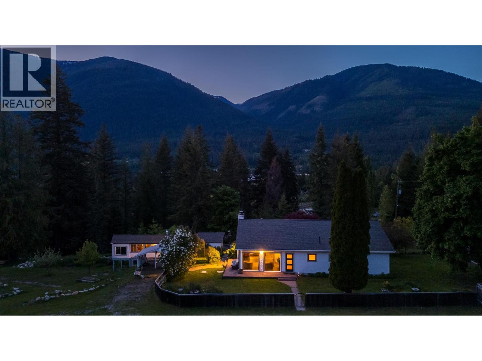765 Lewis Road, Harrop, British Columbia  V1L 6P7 - Photo 45 - 10387622