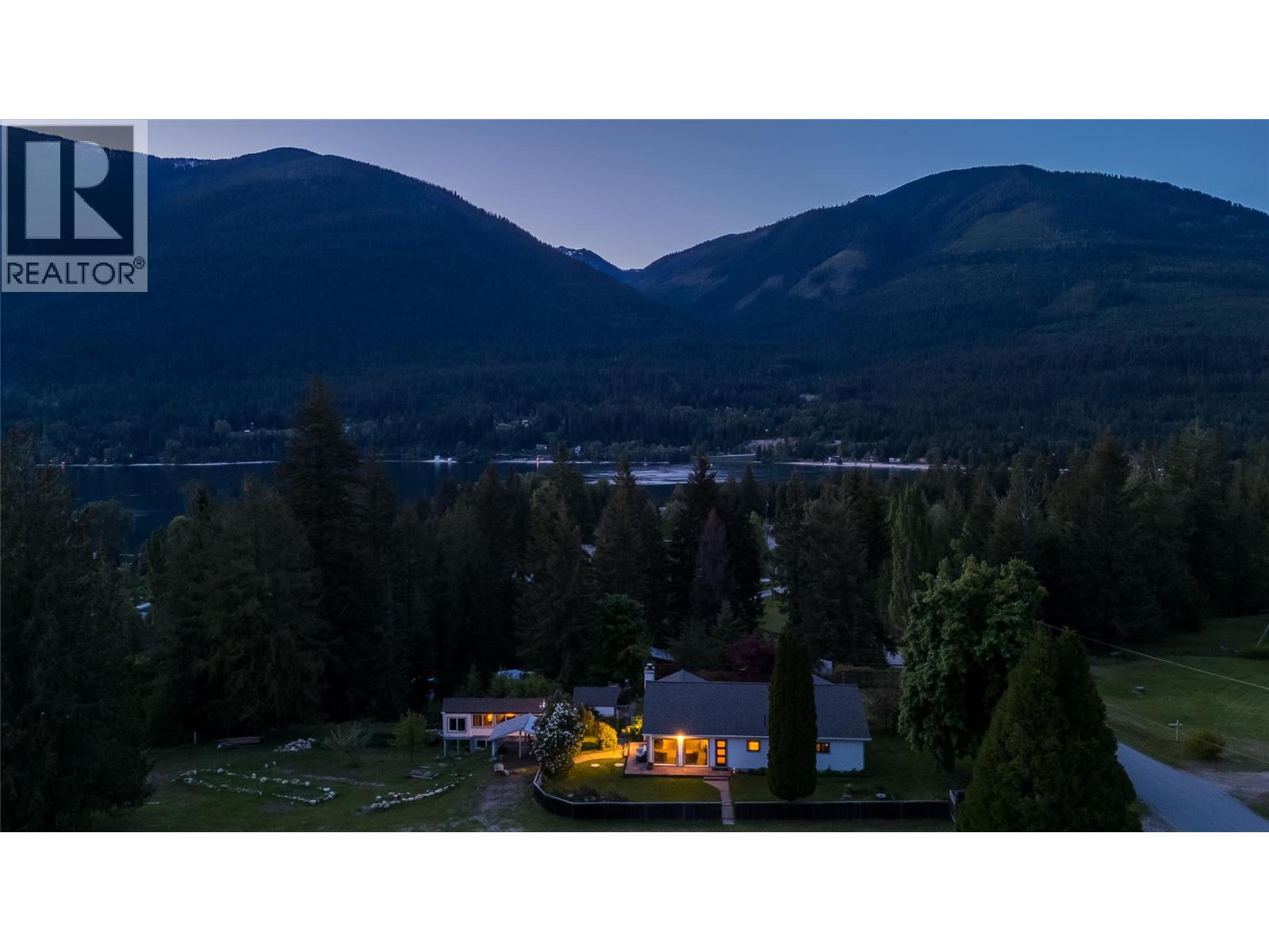 765 Lewis Road, Harrop, British Columbia  V1L 6P7 - Photo 46 - 10387622