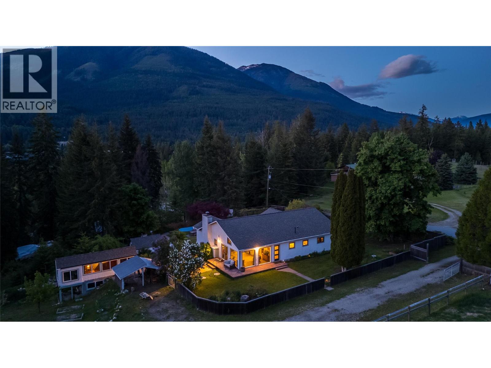 765 Lewis Road, Harrop, British Columbia  V1L 6P7 - Photo 51 - 10387622