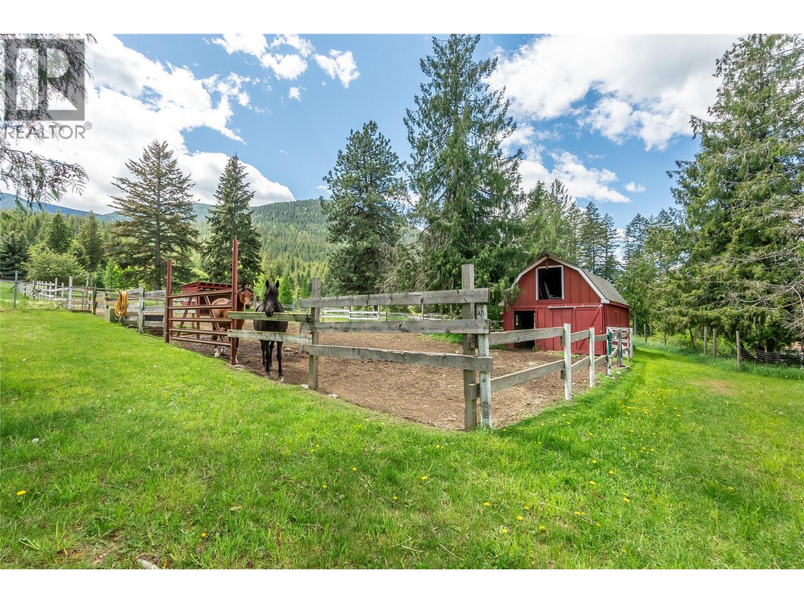 765 Lewis Road, Harrop, British Columbia  V1L 6P7 - Photo 75 - 10387622