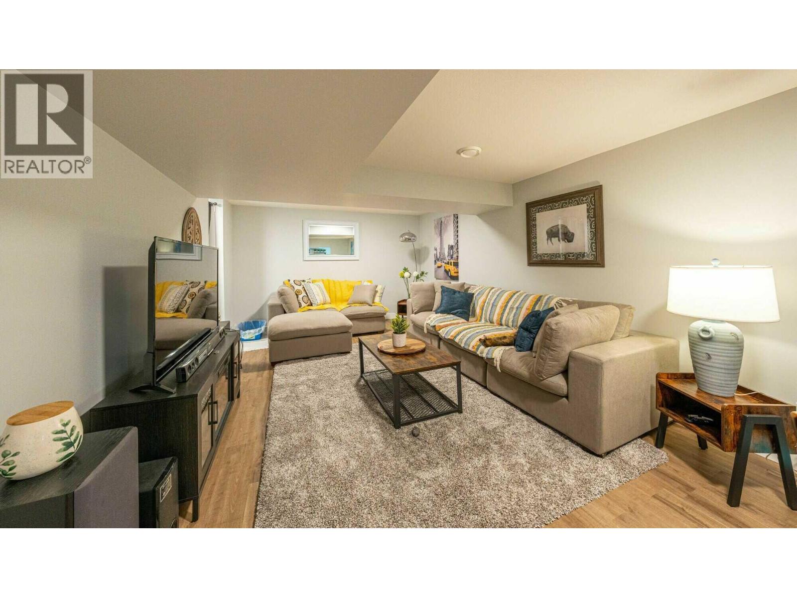 5190 Robinson Place, Peachland, British Columbia  V0H 1X1 - Photo 15 - 10388557