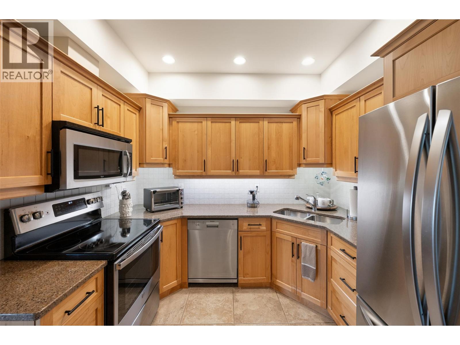 873 Forestbrook Drive Unit# 204, Penticton, British Columbia  V2A 2E9 - Photo 13 - 10388472