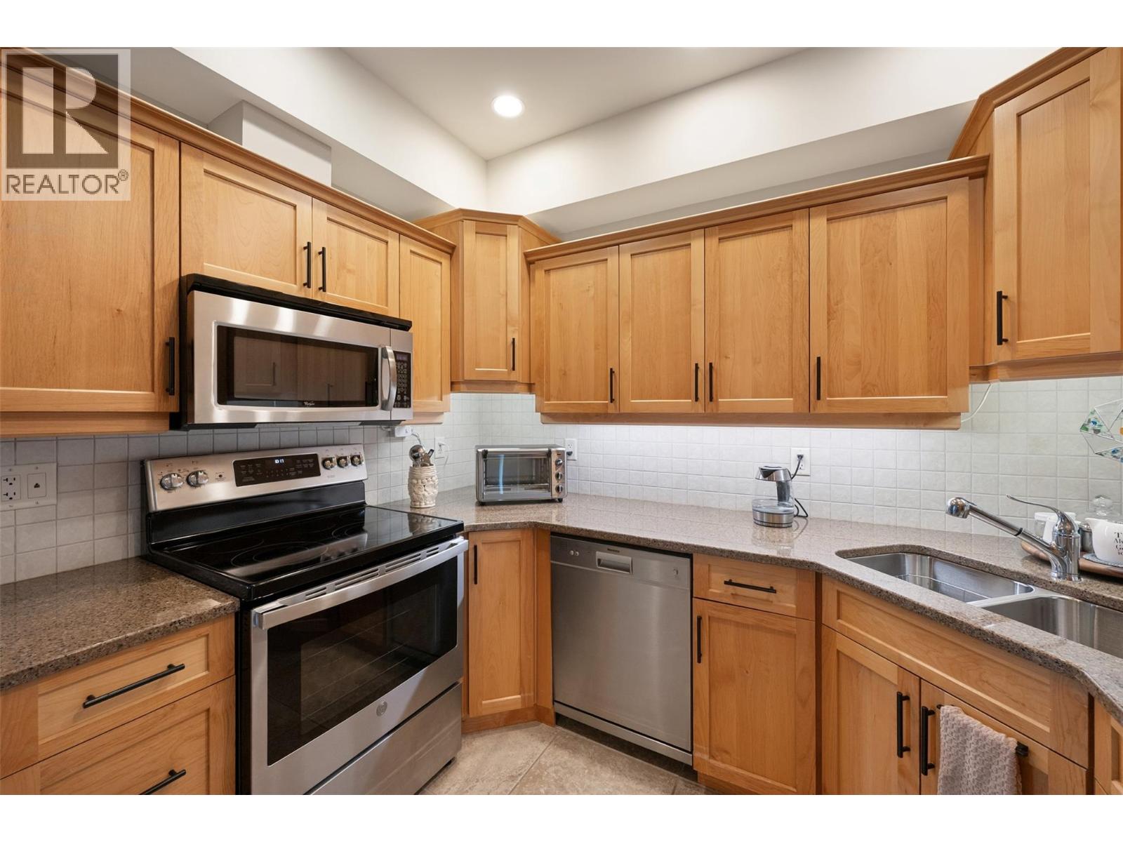 873 Forestbrook Drive Unit# 204, Penticton, British Columbia  V2A 2E9 - Photo 15 - 10388472