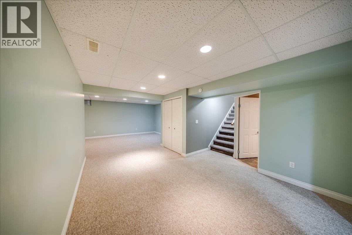 3542 Marigold Drive, Trail, British Columbia  V1R 2X6 - Photo 20 - 10388604
