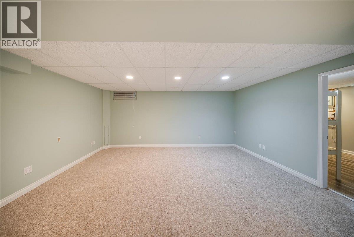 3542 Marigold Drive, Trail, British Columbia  V1R 2X6 - Photo 29 - 10388604