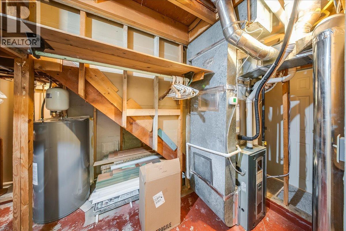 3542 Marigold Drive, Trail, British Columbia  V1R 2X6 - Photo 32 - 10388604