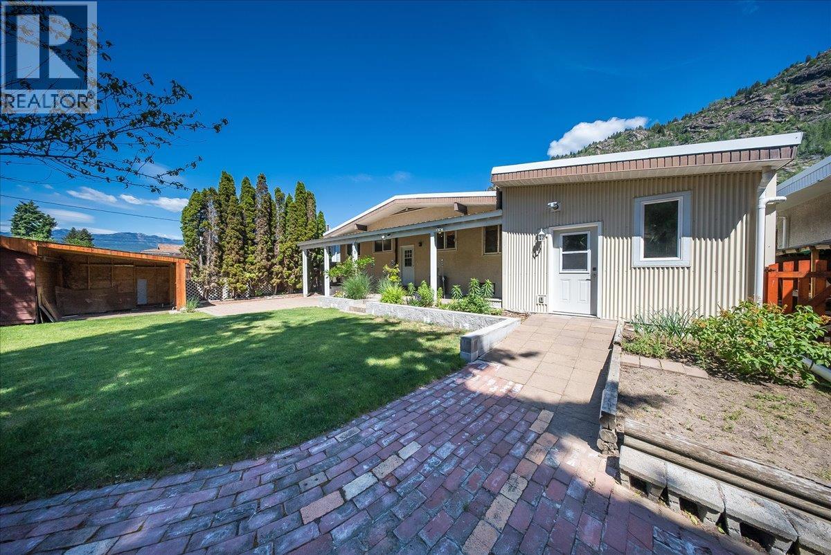 3542 Marigold Drive, Trail, British Columbia  V1R 2X6 - Photo 36 - 10388604