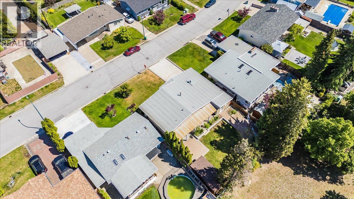 3542 Marigold Drive, Trail, British Columbia  V1R 2X6 - Photo 49 - 10388604