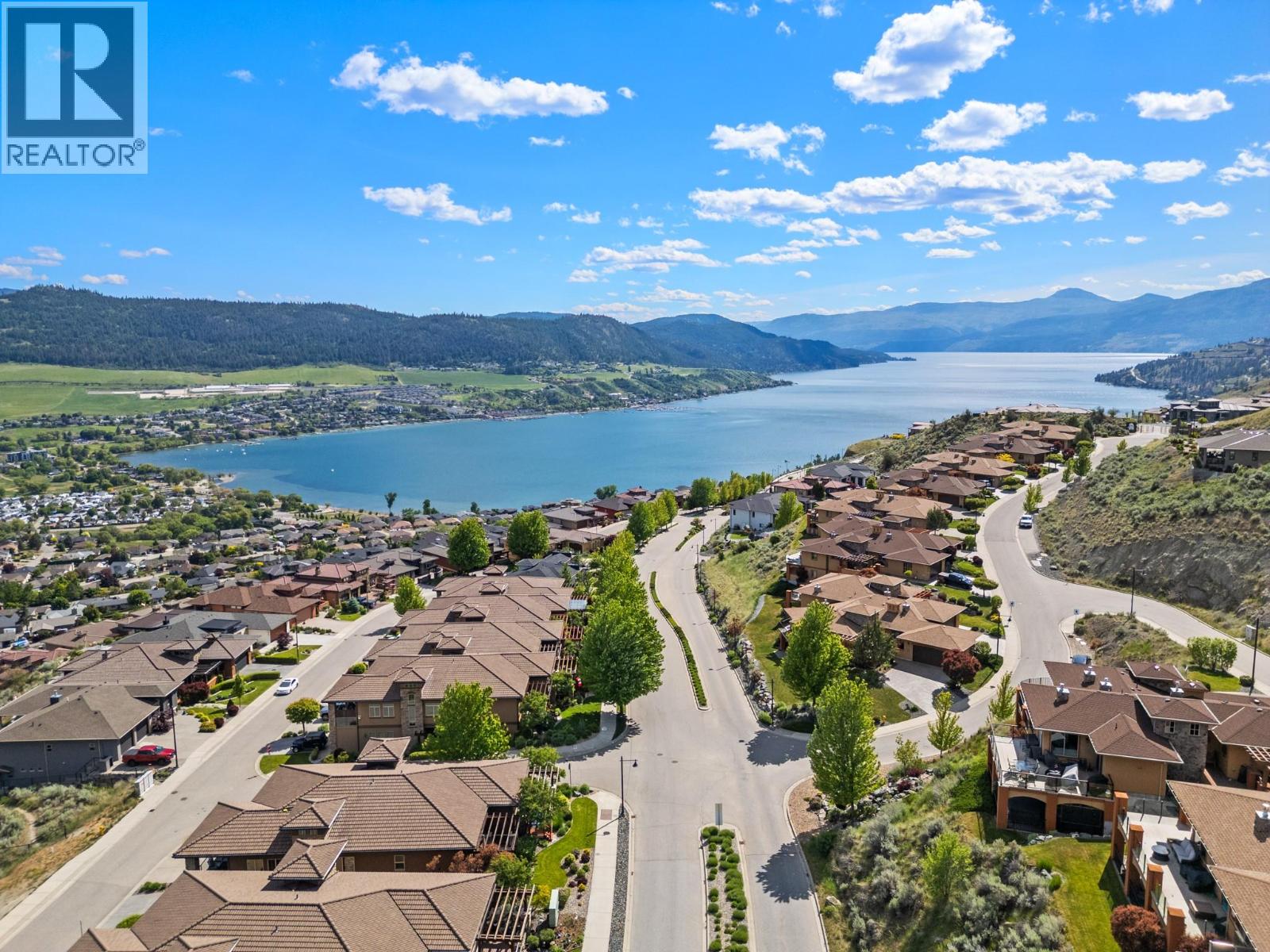 325 Cordon Place, Vernon, British Columbia  V1H 1Z9 - Photo 4 - 10388043
