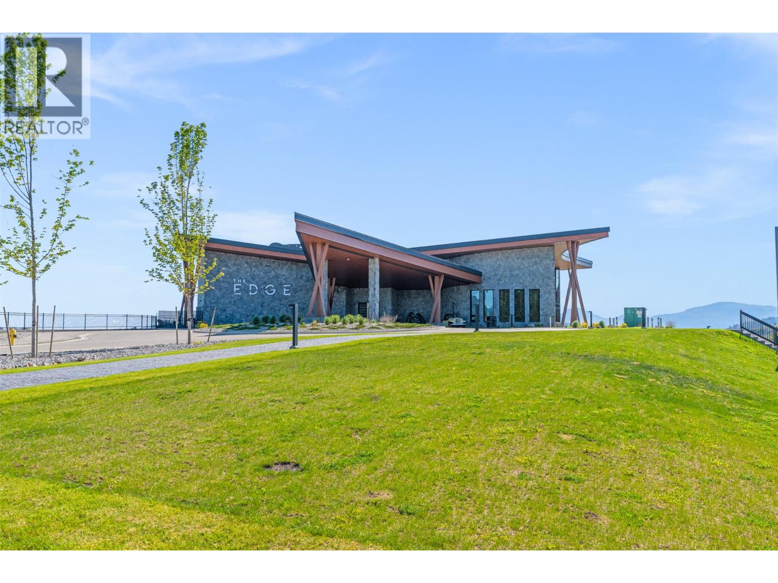 325 Cordon Place, Vernon, British Columbia  V1H 1Z9 - Photo 60 - 10388043