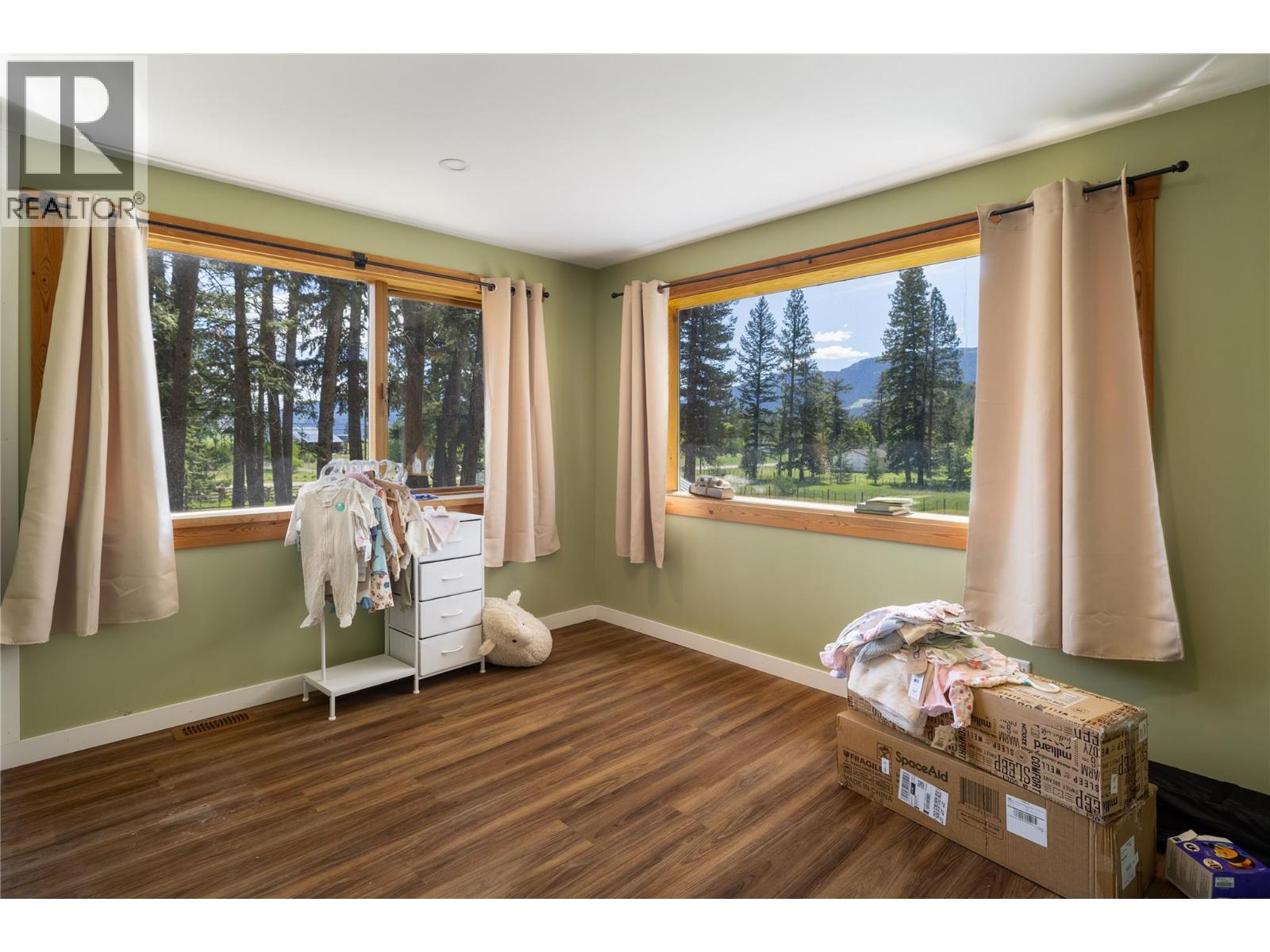 4644 97 Highway, Westwold, British Columbia  V0E 3B1 - Photo 22 - 10388399