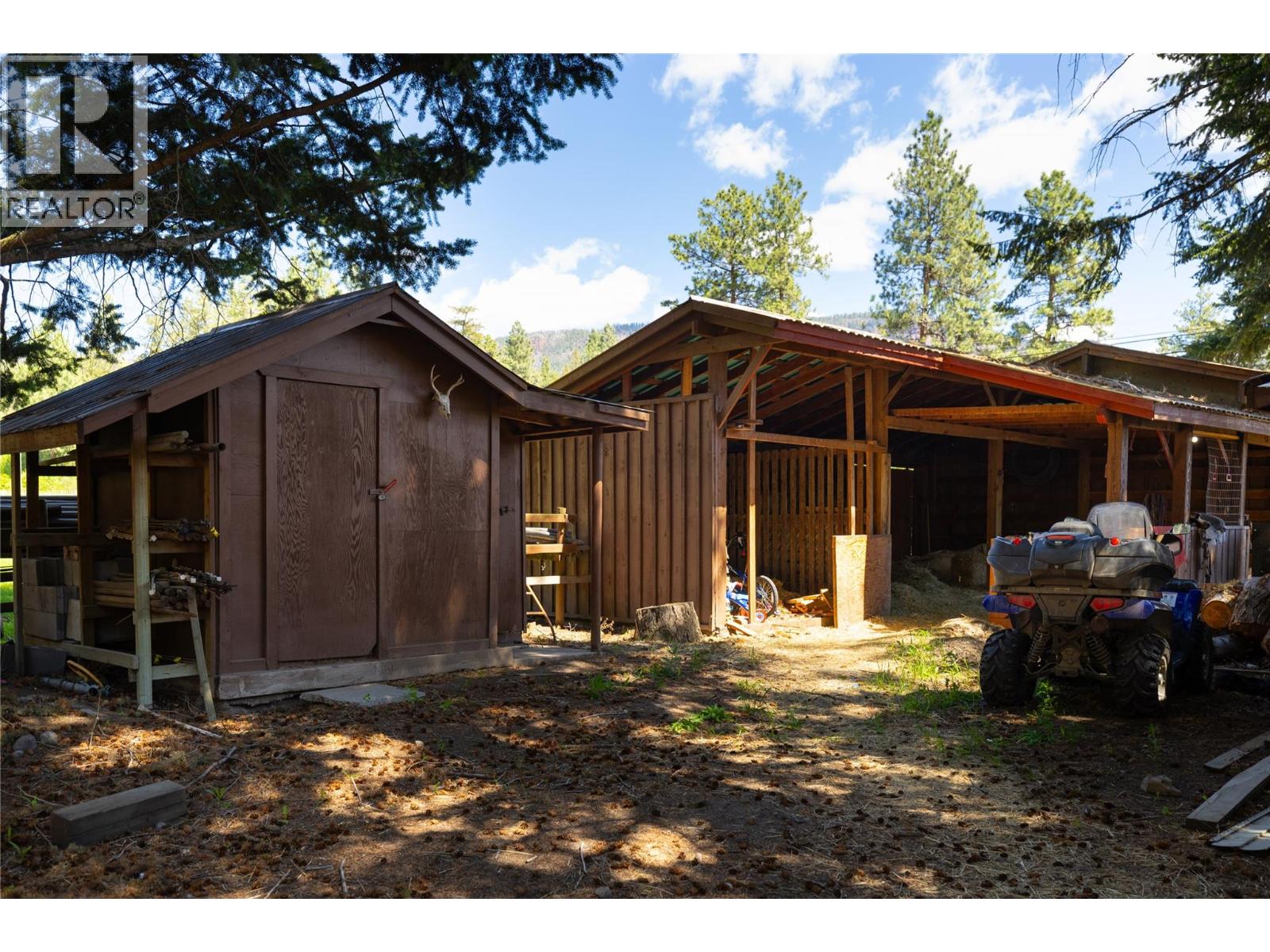 4644 97 Highway, Westwold, British Columbia  V0E 3B1 - Photo 31 - 10388399