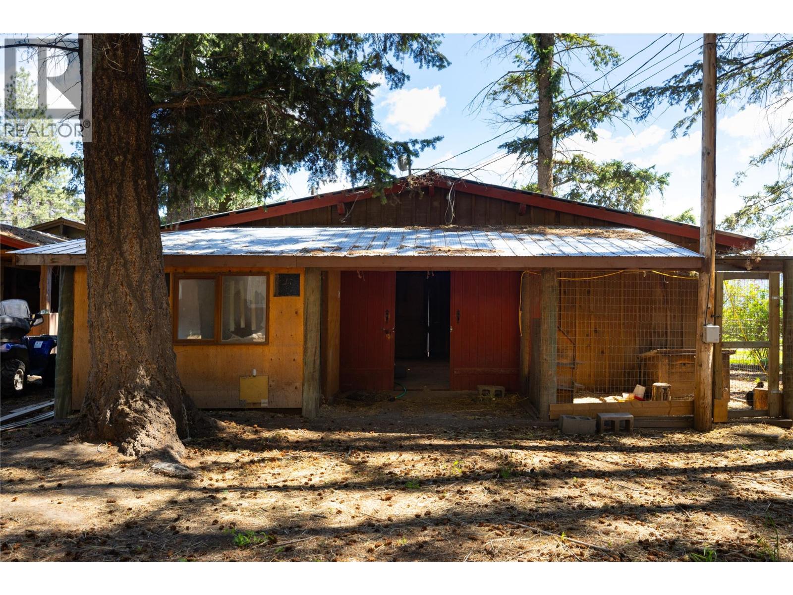 4644 97 Highway, Westwold, British Columbia  V0E 3B1 - Photo 32 - 10388399