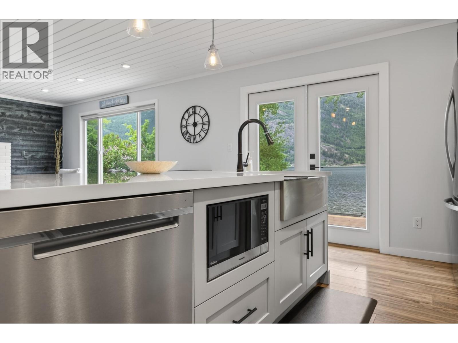5508 Harmon Estates Road, Merritt, British Columbia  V1K 1B8 - Photo 12 - 10388680