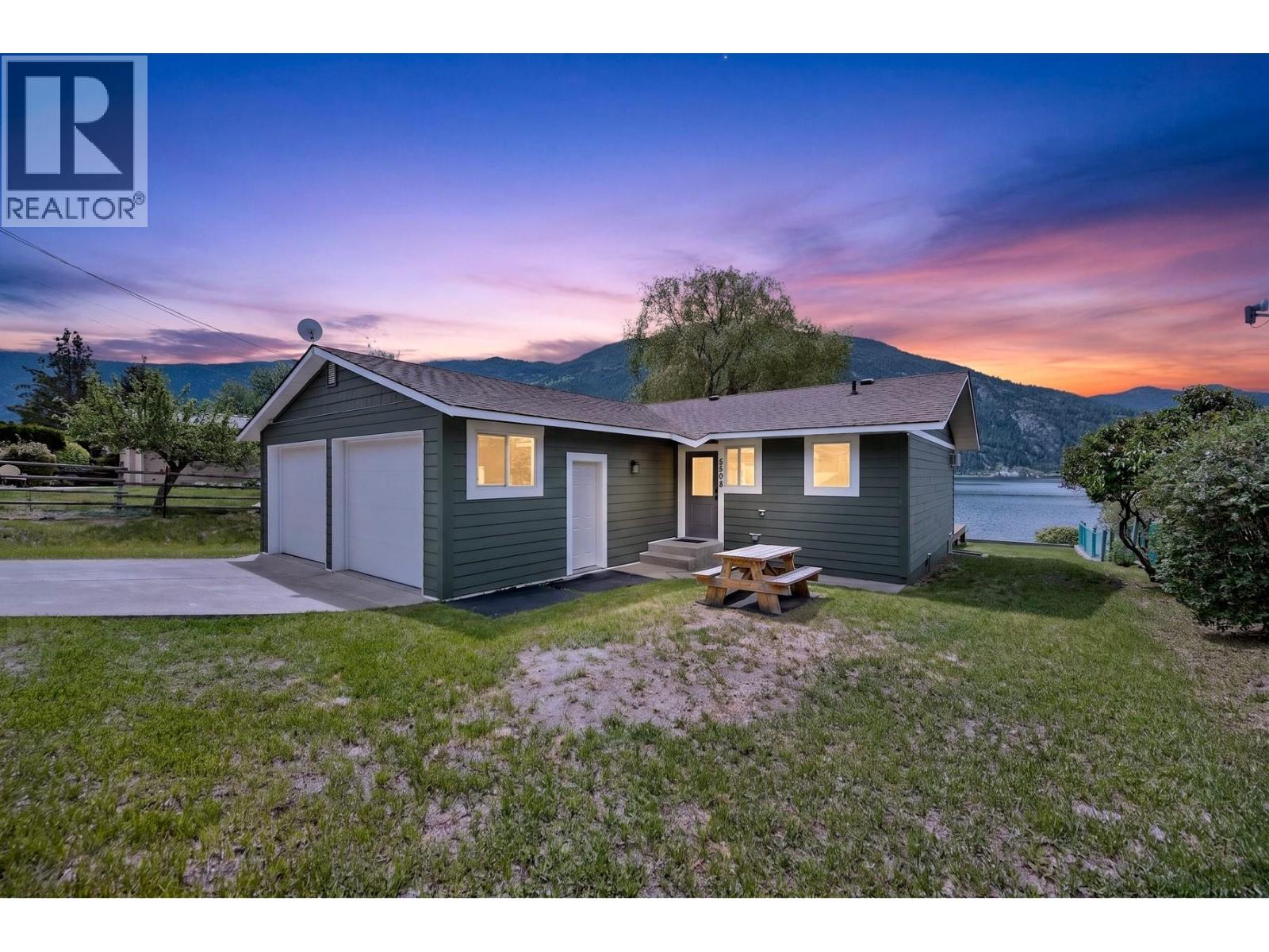 5508 Harmon Estates Road, Merritt, British Columbia  V1K 1B8 - Photo 5 - 10388680