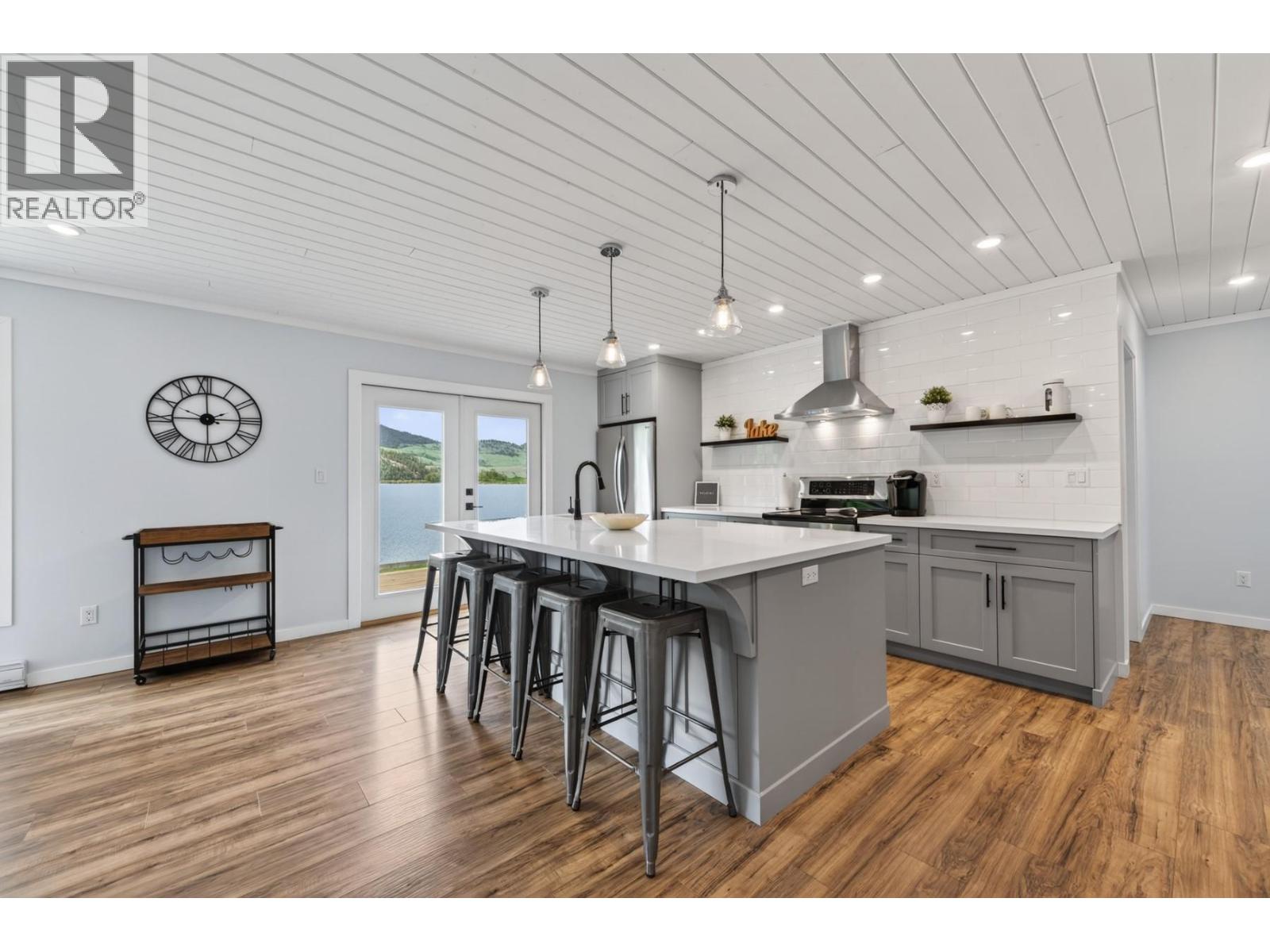 5508 Harmon Estates Road, Merritt, British Columbia  V1K 1B8 - Photo 8 - 10388680