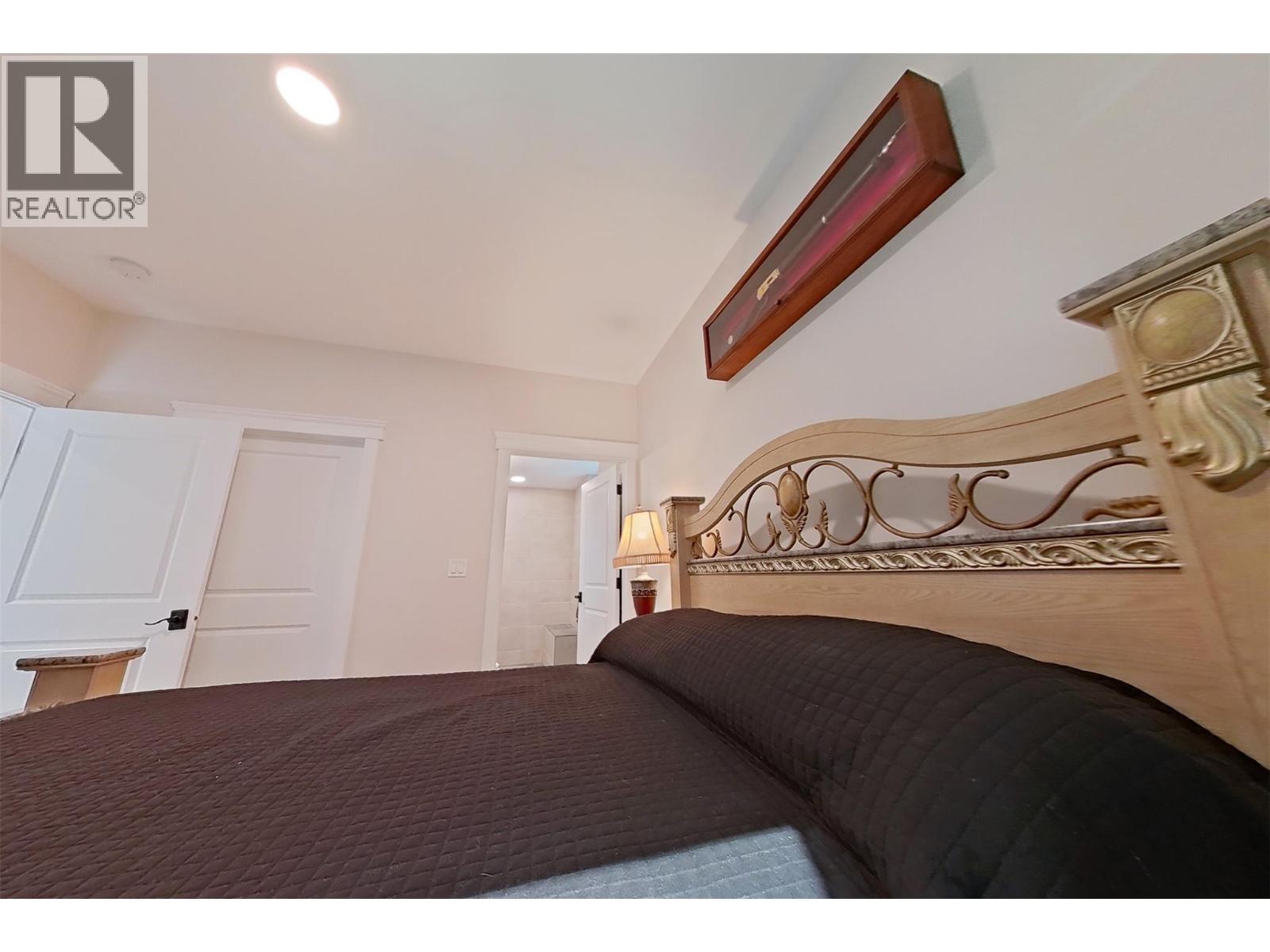 1578 Mt Fisher Crescent, Cranbrook, British Columbia  V1C 7J6 - Photo 34 - 10388459