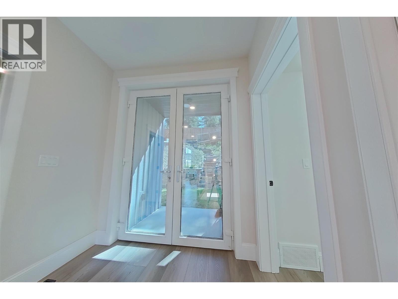 1578 Mt Fisher Crescent, Cranbrook, British Columbia  V1C 7J6 - Photo 35 - 10388459