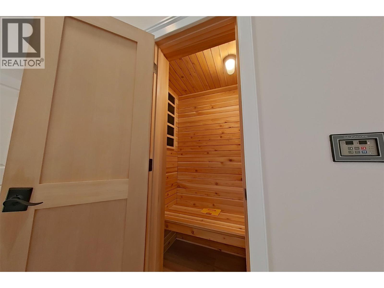 1578 Mt Fisher Crescent, Cranbrook, British Columbia  V1C 7J6 - Photo 43 - 10388459