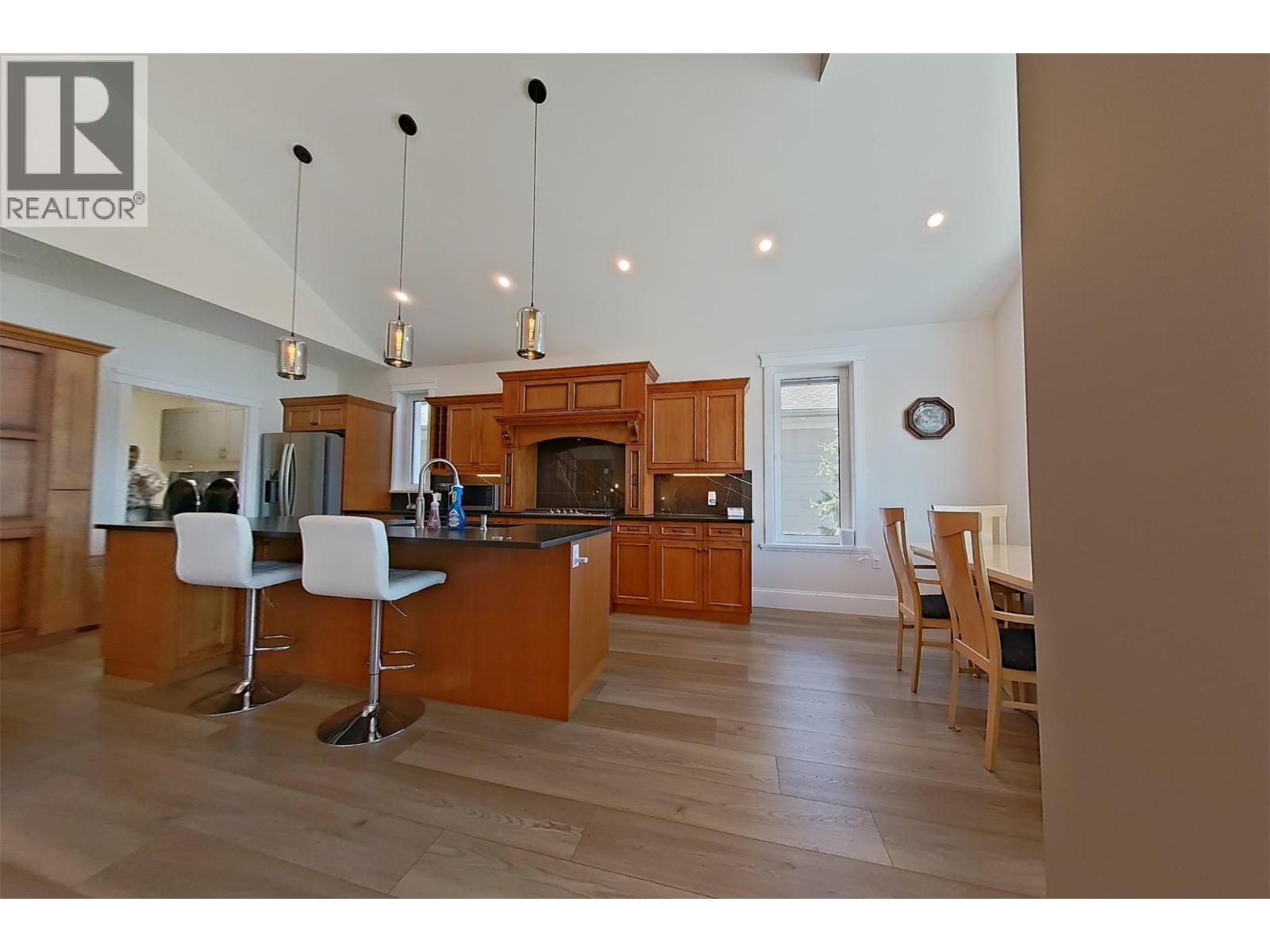 1578 Mt Fisher Crescent, Cranbrook, British Columbia  V1C 7J6 - Photo 8 - 10388459