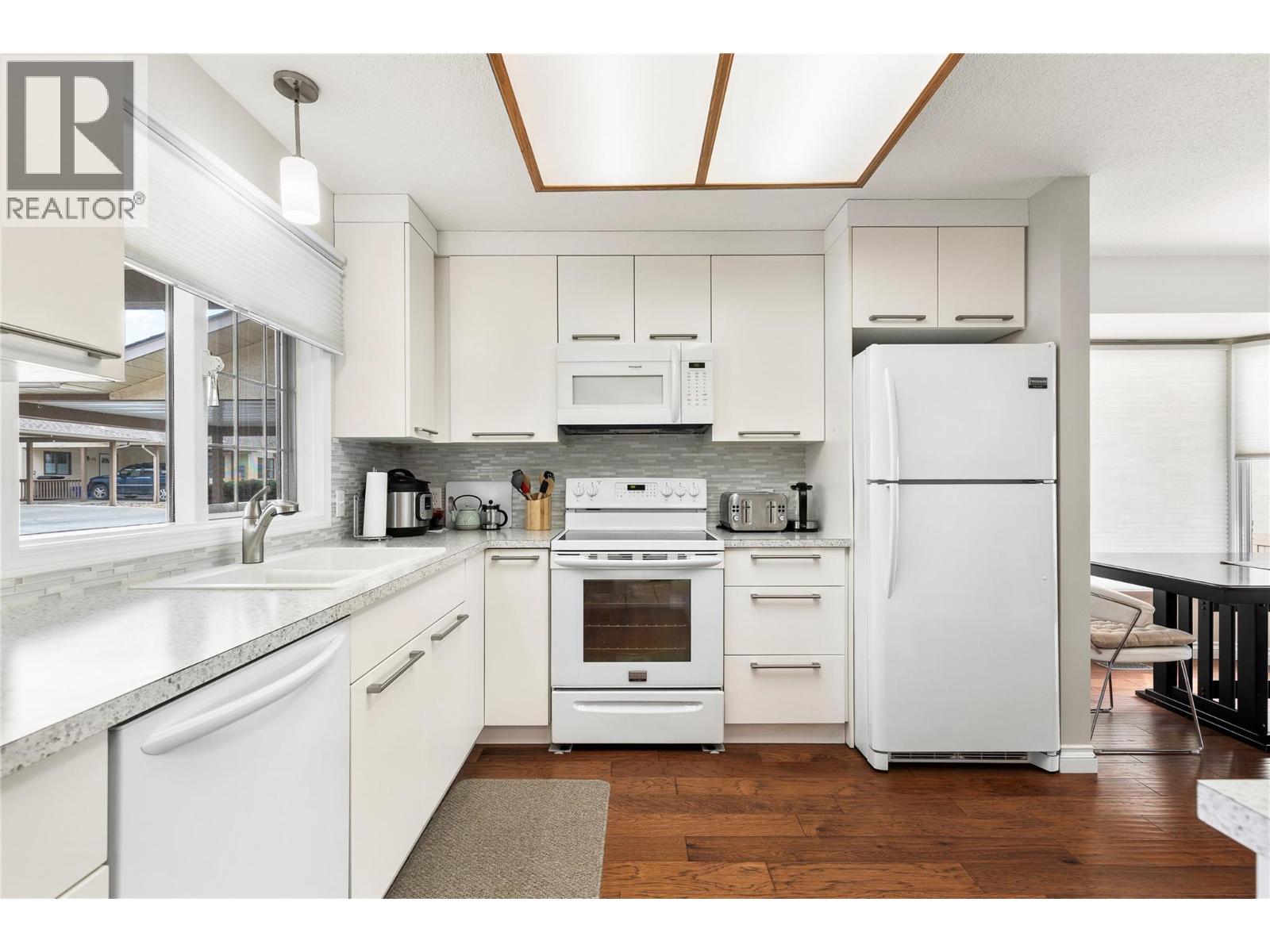 3930 20 Street Unit# 32, Vernon, British Columbia  V1T 4C9 - Photo 8 - 10387932