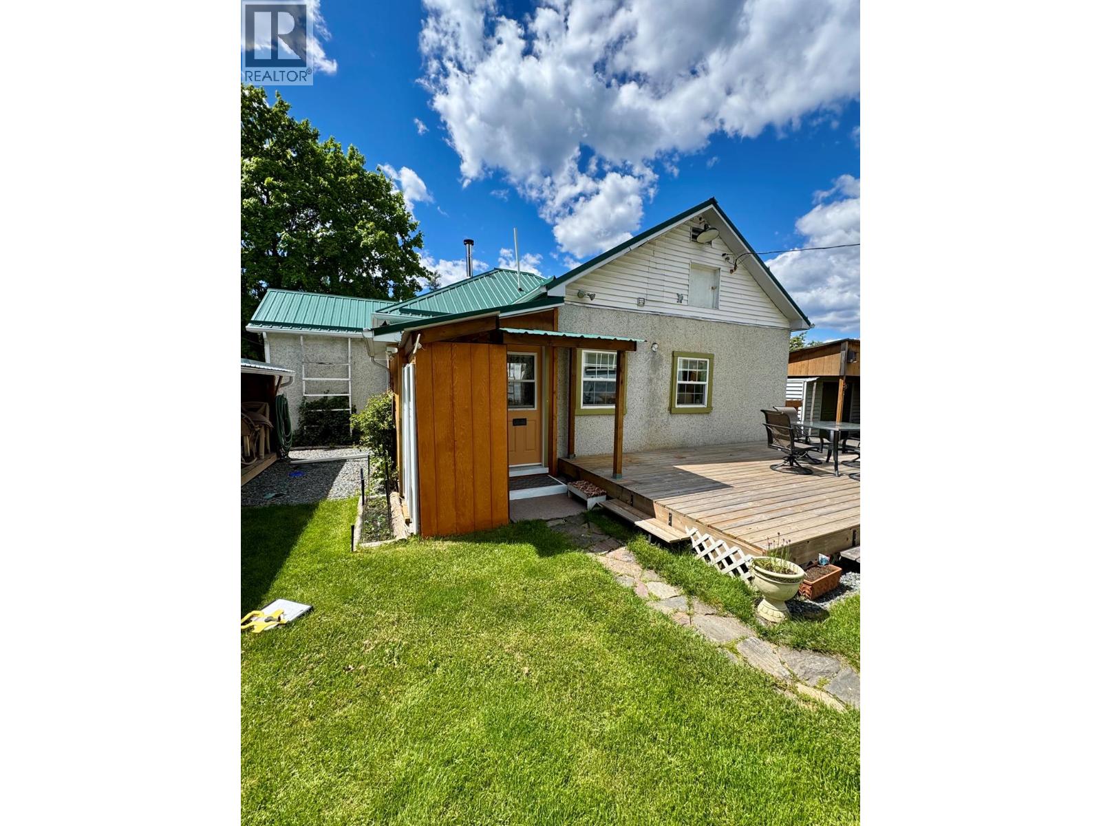 1410 Eastman Avenue, Riondel, British Columbia  V0B 2B0 - Photo 4 - 10388612