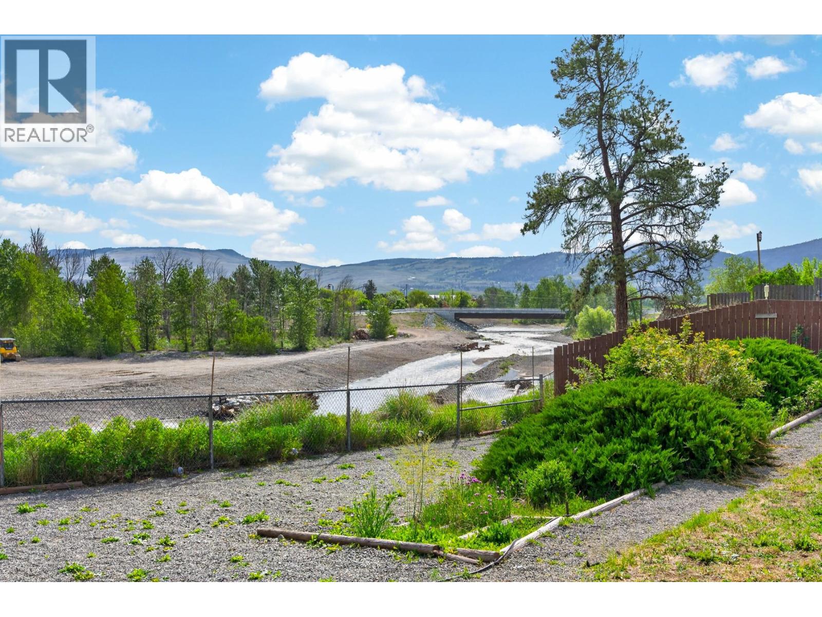 1616 Fir Road, Merritt, British Columbia  V1K 0A3 - Photo 38 - 10388700
