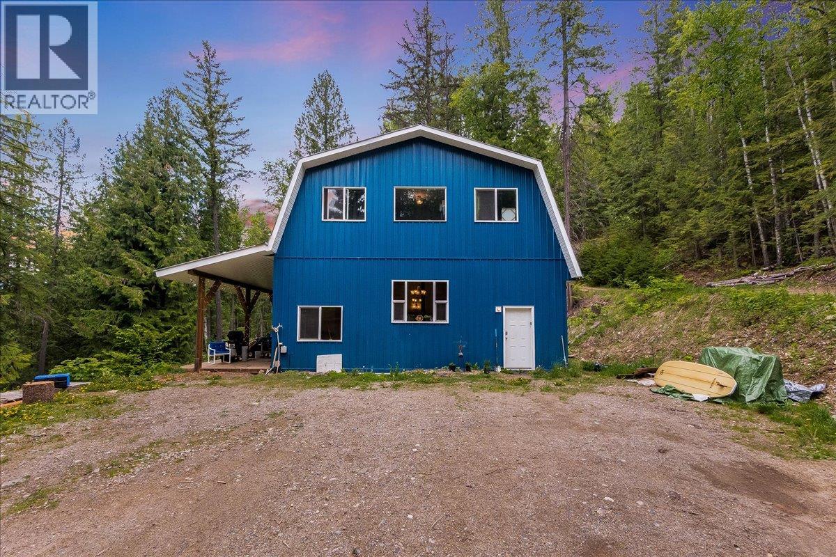 8907 Martens Road, Slocan, British Columbia  V0G 2C0 - Photo 26 - 10388581