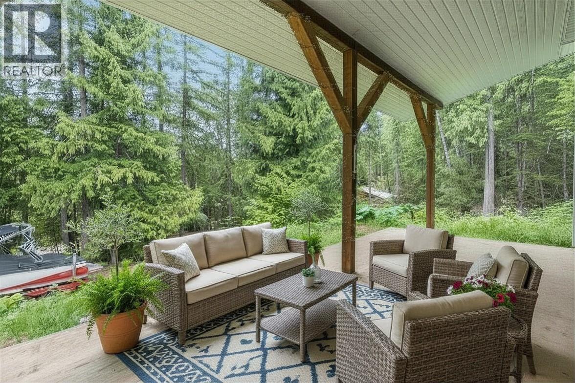 8907 Martens Road, Slocan, British Columbia  V0G 2C0 - Photo 45 - 10388581