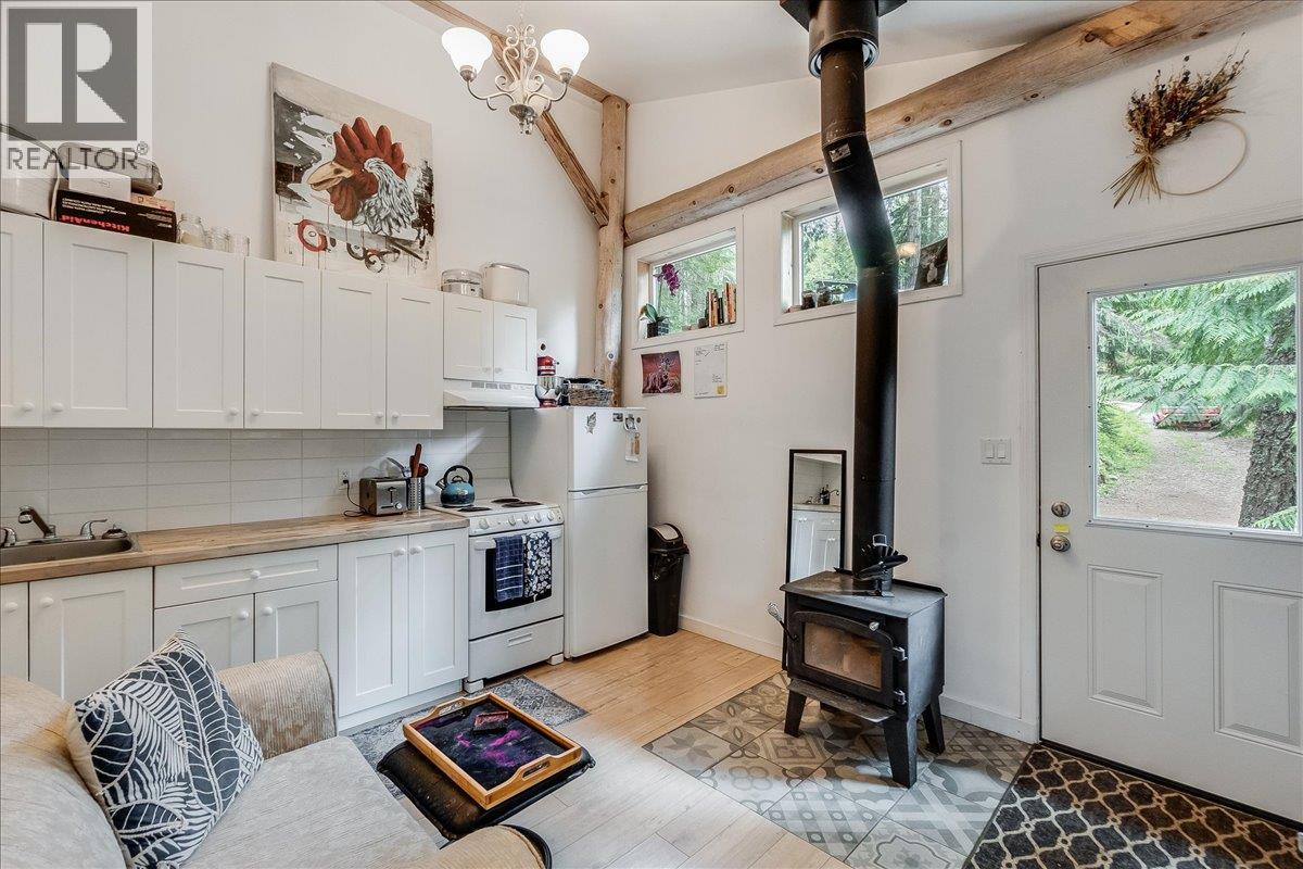 8907 Martens Road, Slocan, British Columbia  V0G 2C0 - Photo 48 - 10388581
