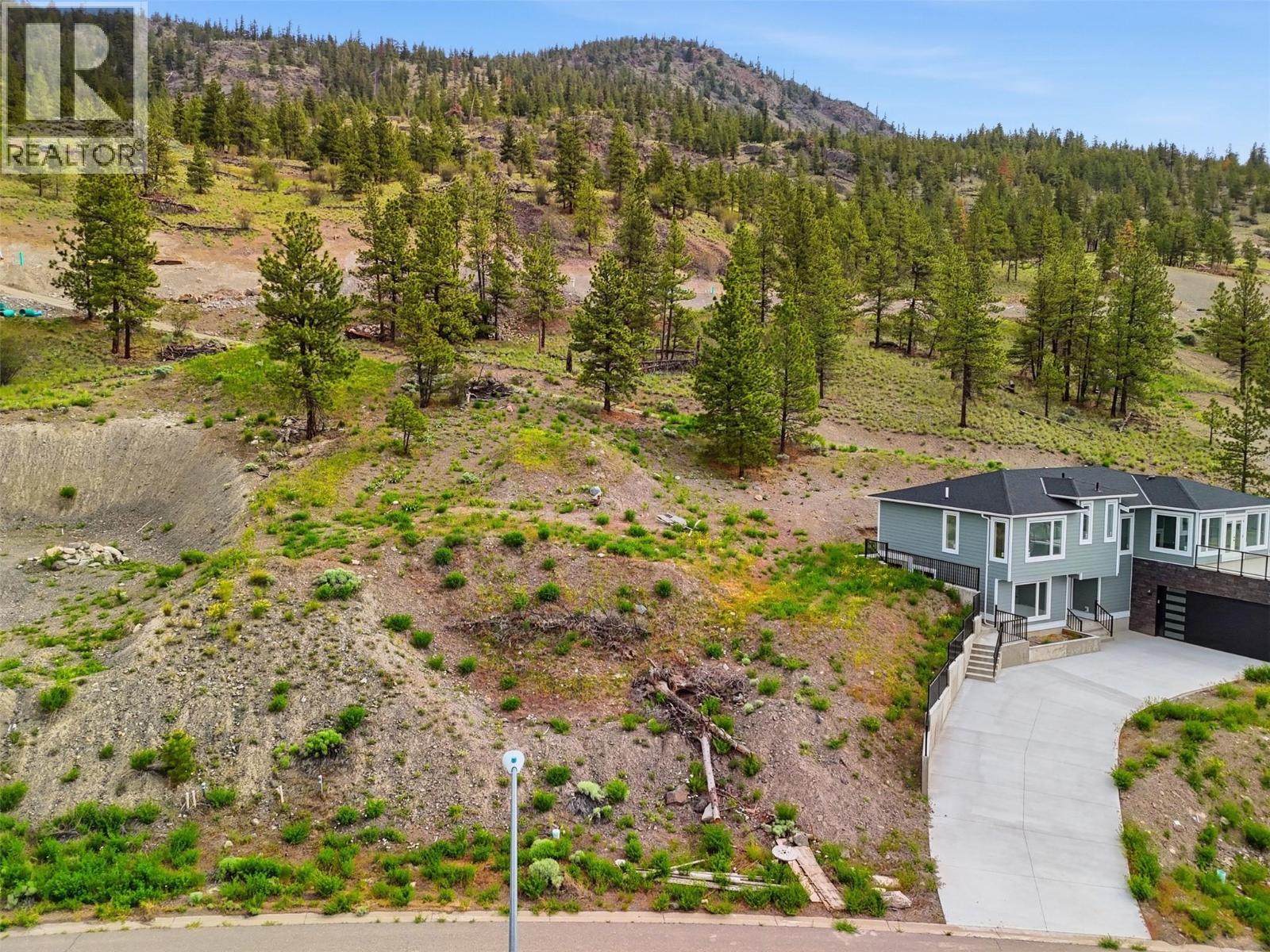 2767 Peregrine Way, Merritt, British Columbia  V1K 0B3 - Photo 2 - 10388643