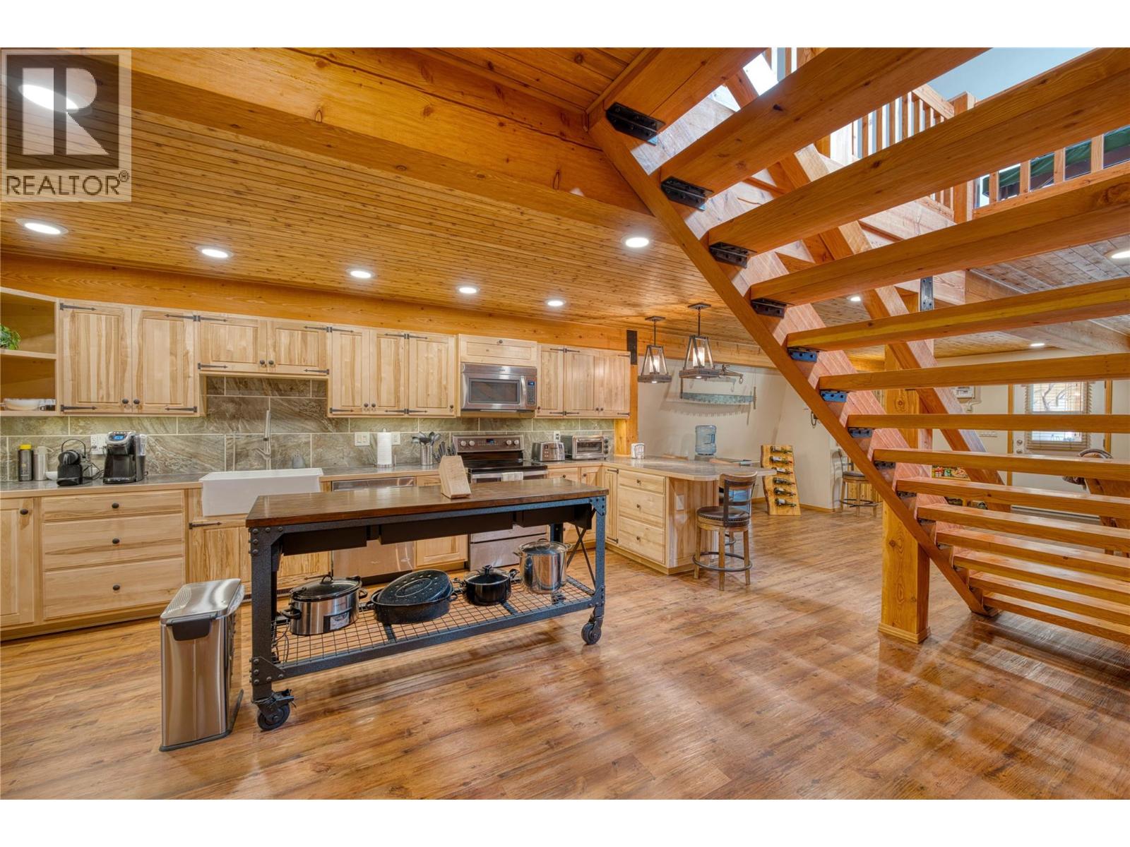 790/770 Jackfish Lake Road, Chetwynd, British Columbia  V0C 1J0 - Photo 11 - 10388534